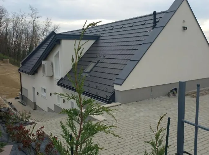 Вилла House Сиглигет