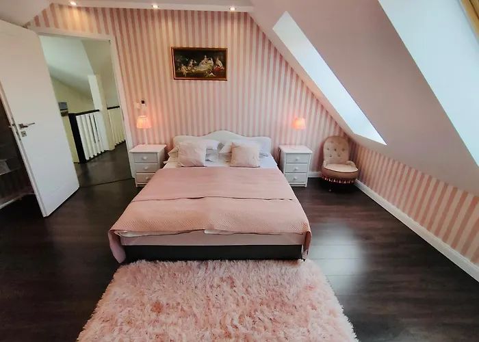 Вилла House Сиглигет